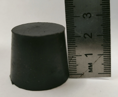 Пробка резиновая конусная 29,0 мм, черная НИЗКАЯ