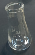 Колба коническая КН-2- 300-50 на 300 мл без шлифа